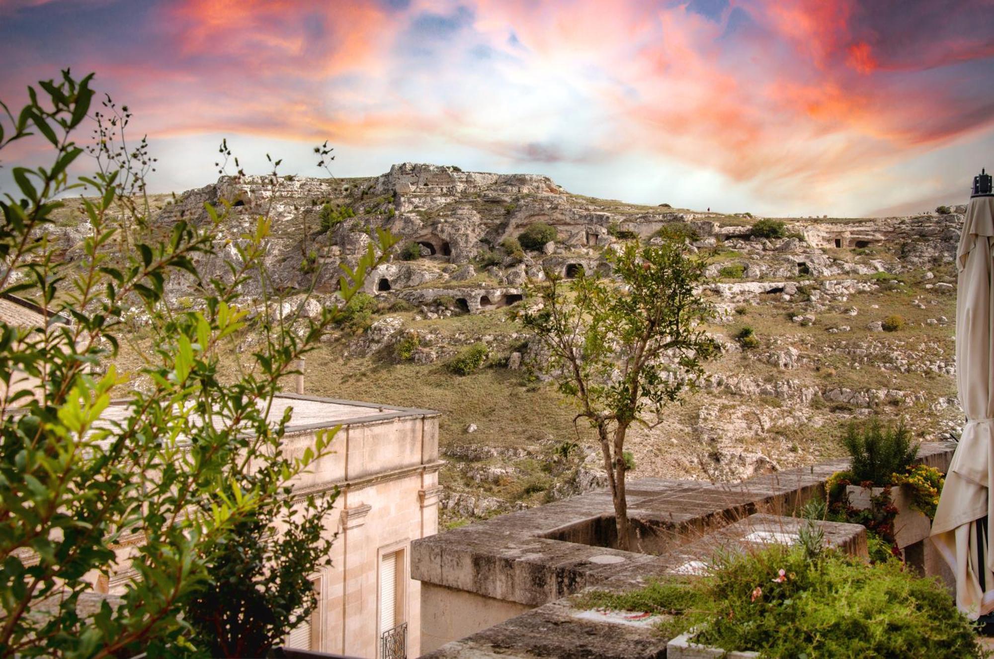 La Corte Dei Pastori Luxury Matera Bagian luar foto